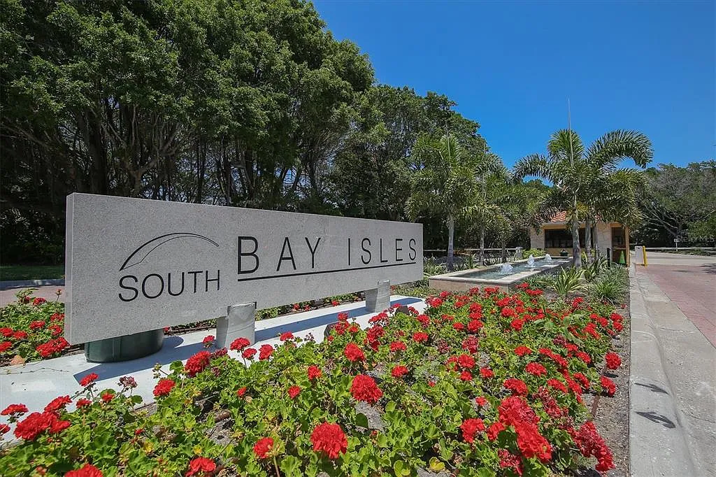 2 bed, 2.0 bath, 1192 sqft, $7,000 — Photo 2