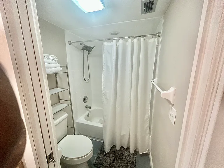 1284 Cypress Cove Ct — Photo 6