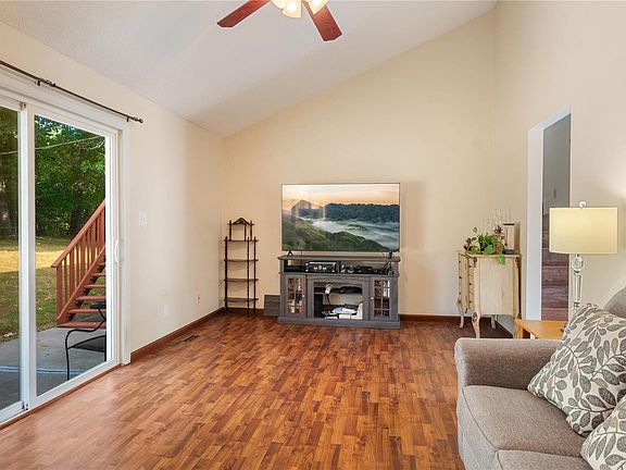 4th image of 1217 Kimbel Ln
