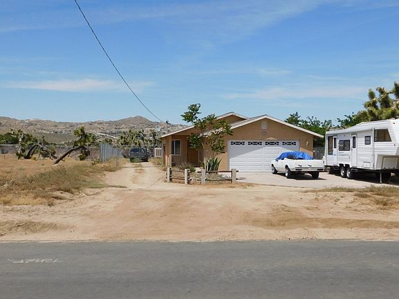 2nd image of 57510 Pueblo Trl