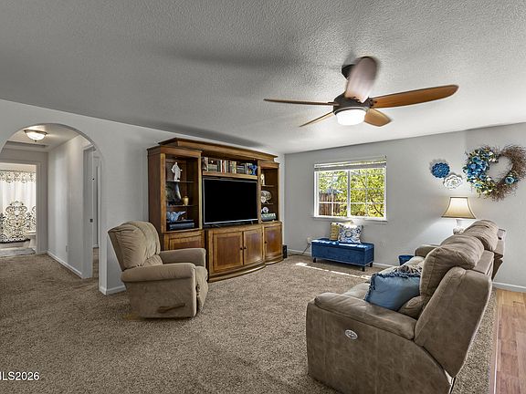 5th image of 610 Victoria Ct