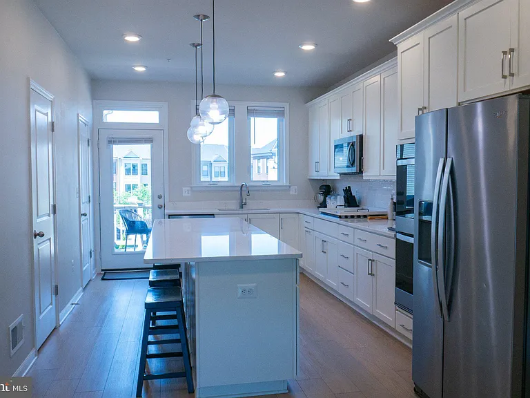4841 Vista Green Ln — Photo 4