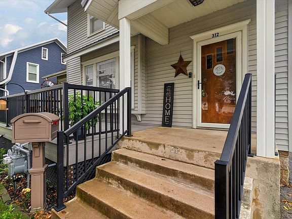 4th image of 312 N Walnut Ave