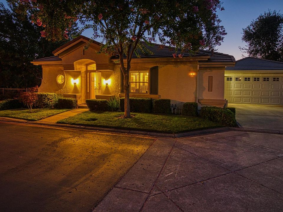 1st image of 751 Winscombe Ct