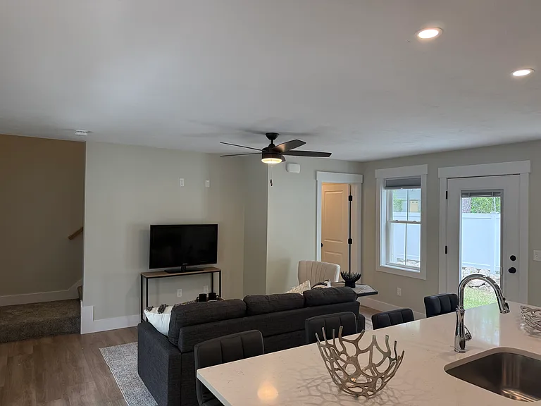 480 Wareham St #10 — Photo 7