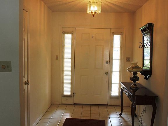 2nd image of 1138 Seabreeze Ln