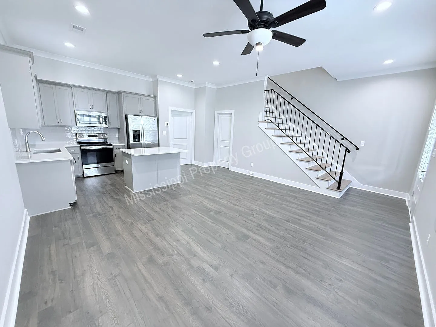 3BD/3BA New Construction! — Photo 3