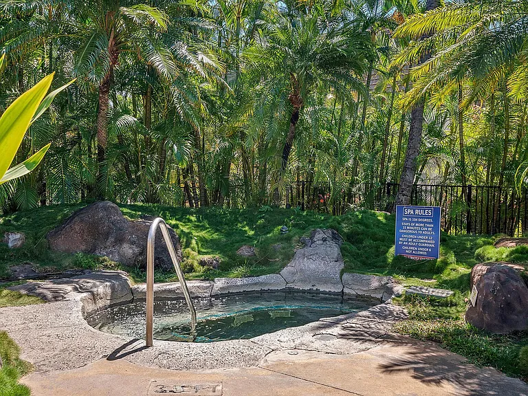 S Kihei Rd — Photo 38
