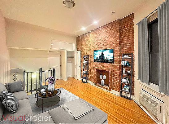 1st image of 536 E 89th St APT D
