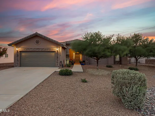5605 Valley Maple Dr, El Paso, TX 79932