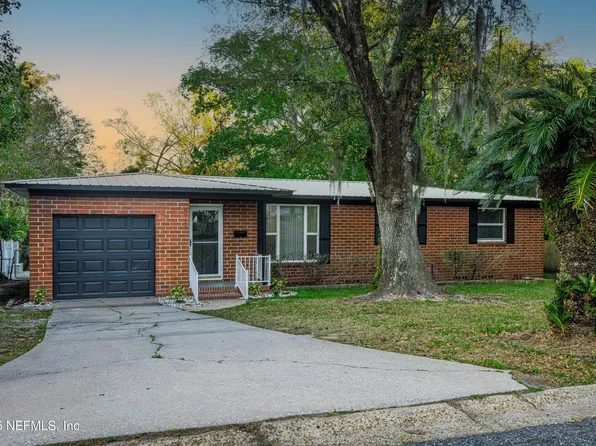 8713 EMERALD ISLE Circle S, Jacksonville, FL 32216