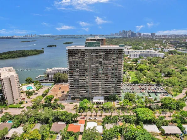 780 NE 69th St APT 502, Miami, FL 33138