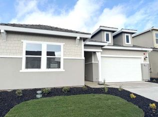 8209 Meadowleaf Ave, Elk Grove, CA 95757