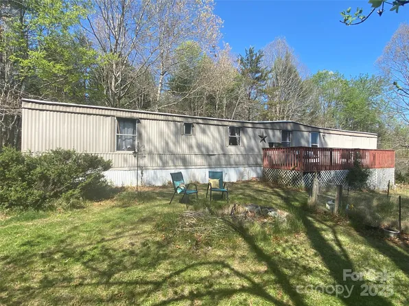 1798 Lonnie Shuffler St, Morganton, NC 28655