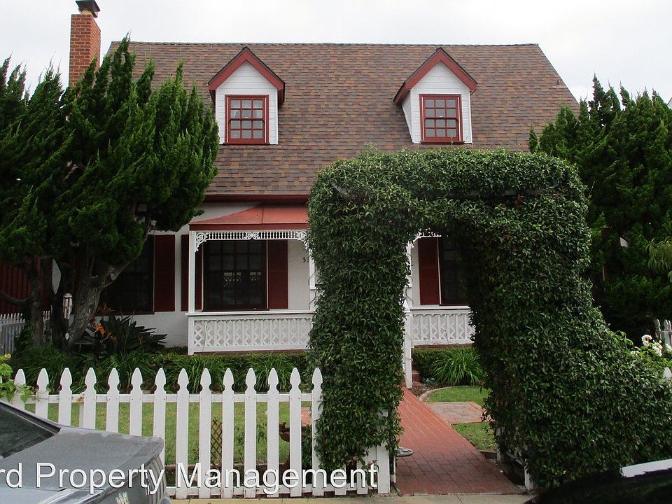 1st image of 3538 Curtis St