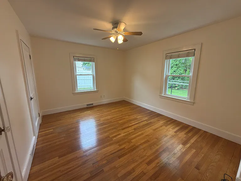 573 Spruce St — Photo 19