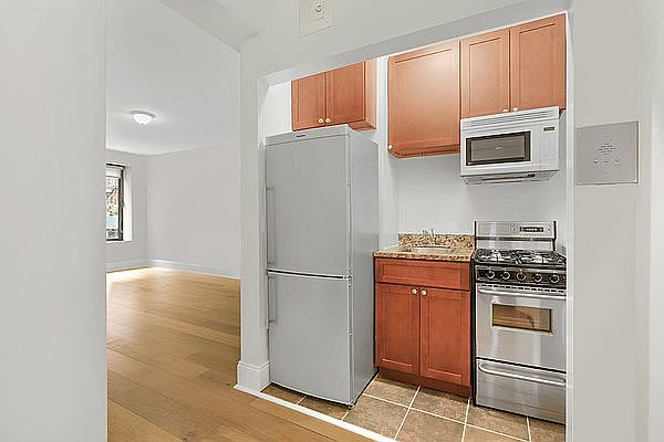 1st image of 225 W 23rd St APT 2A