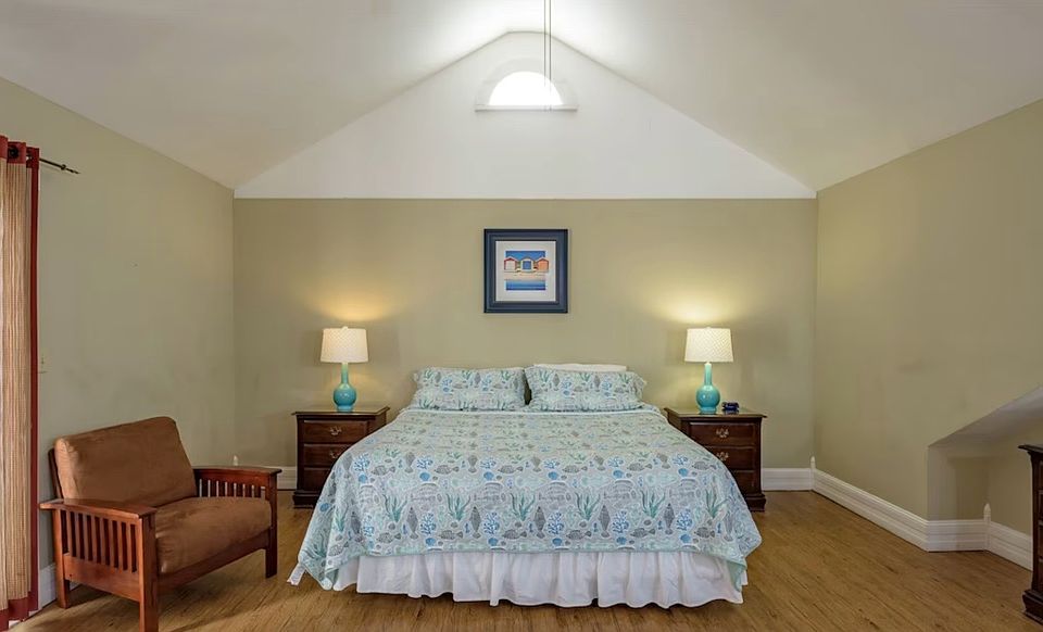 1st image of 180 Anchorage St #182