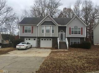 10541 Sourwood Ct, Jonesboro, GA