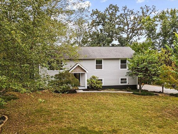 4th image of 10805 Concord Woods Dr