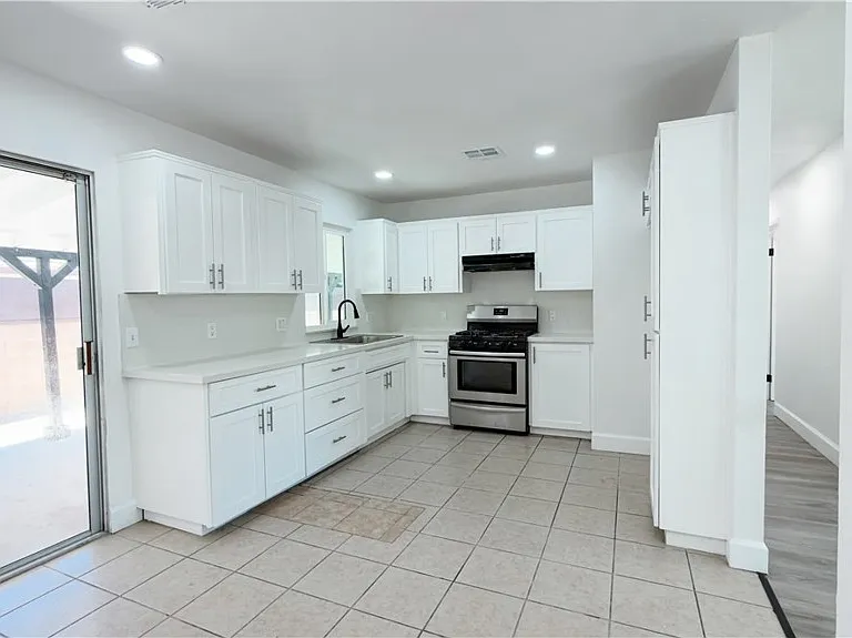 45007 Logue Ct — Photo 8