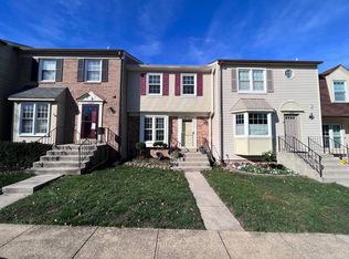 14527 Four Chimney Dr, Centreville, VA 20120