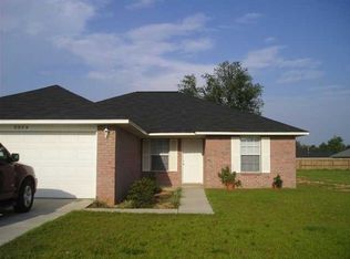 5574 Paddle Wheel Dr, Milton, FL 32583