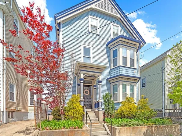 107 Ring St, Providence, RI 02909