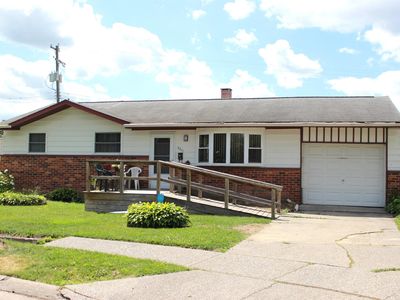 3211 S Arvin Dr, Saginaw, MI, 48601