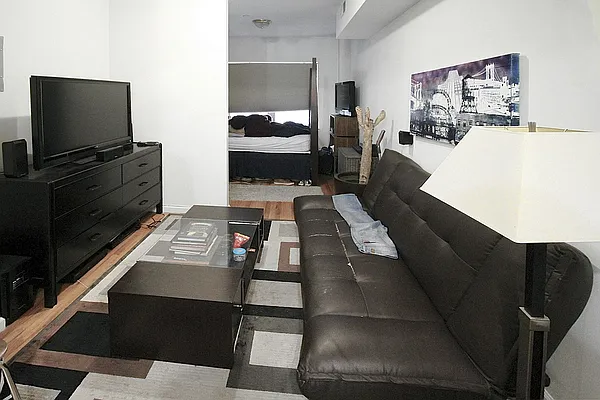 Rented by J Misrahi Realty Corp | media 24