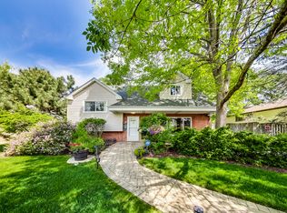 8524 W Crain St, Niles, IL 60714