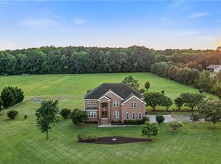 5433 Blackwater Rd, Virginia Beach, VA 23457