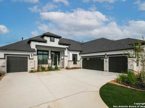 216 Matthew Path, Castroville, TX 78009