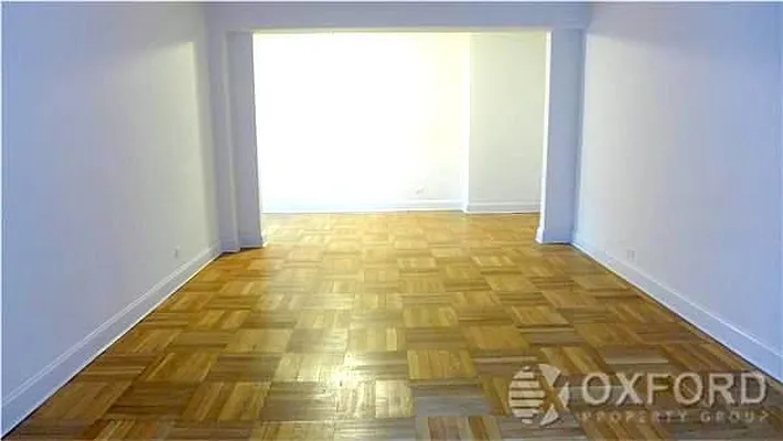 Rented by Oxford Property Group | media 38