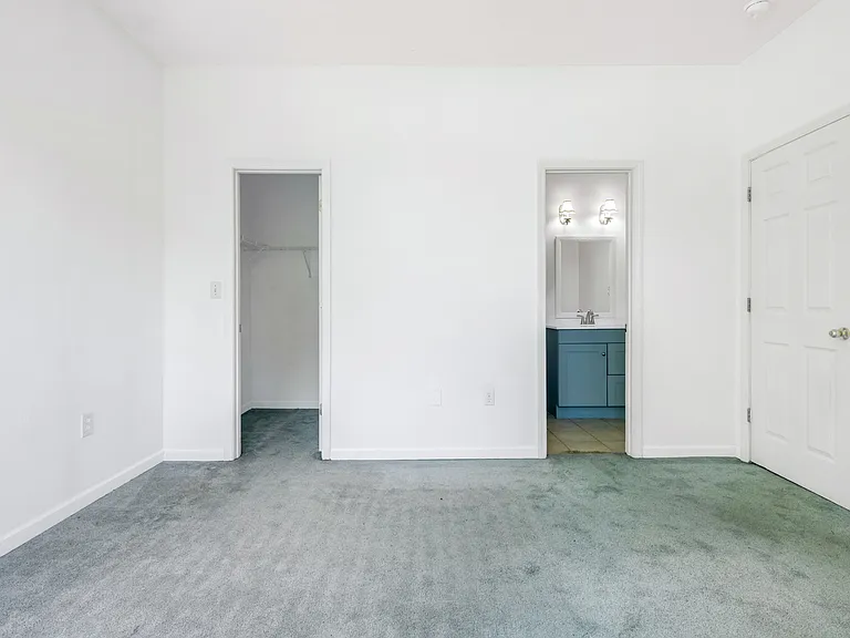 13 Chatelaine Cir SE #1 — Photo 22