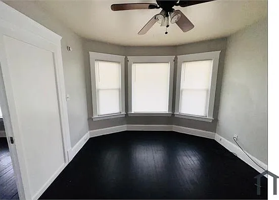 3 bed, $1,000 — Photo 4