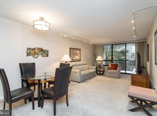 233 S 6th St APT 205D, Philadelphia, PA 19106