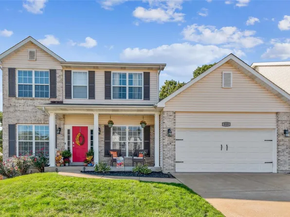 919 Shadow Pine Dr, Fenton, MO 63026