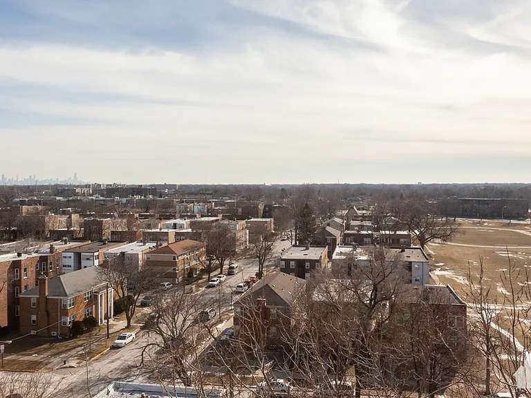 4953 Oakton St #704 — Photo 4