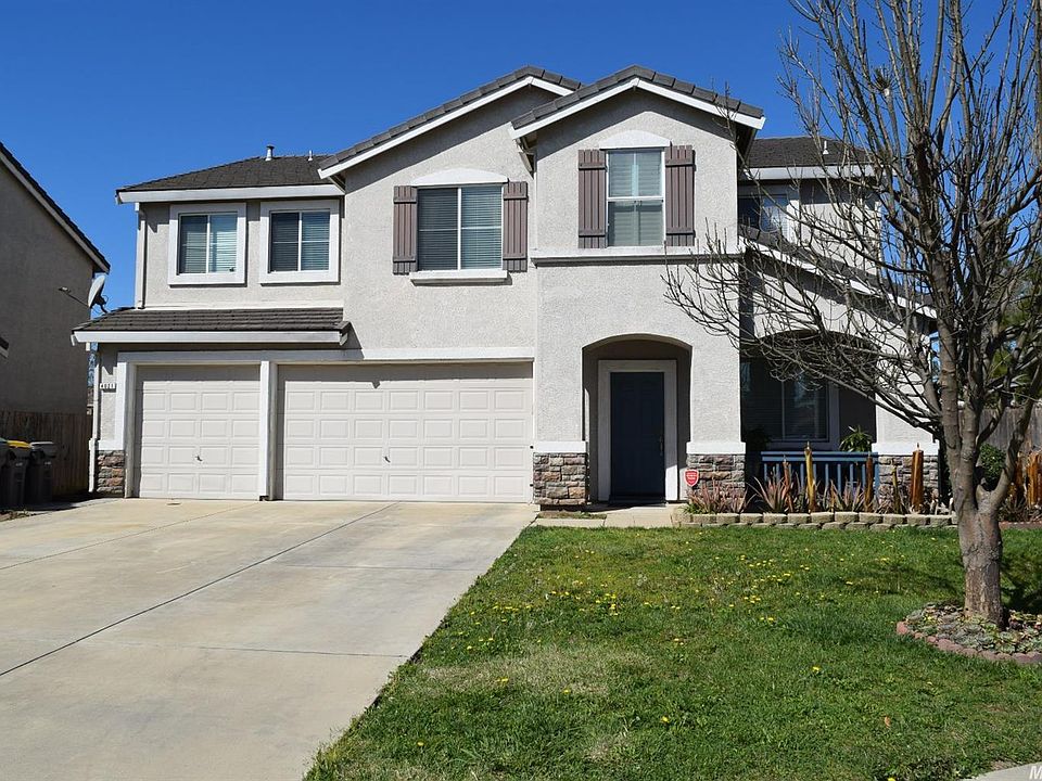 2nd image of 4021 Monet Dr