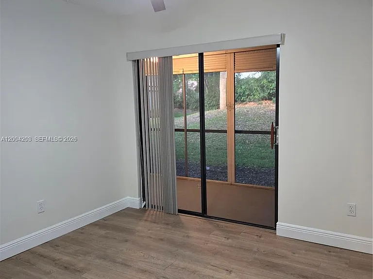 9610 S Belfort Cir #107 — Photo 7