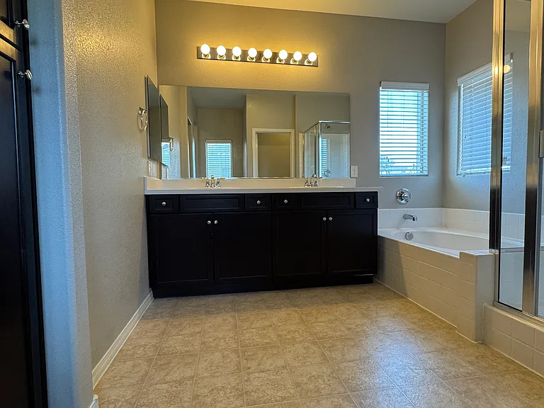 9386 Noble Sage Ave — Photo 21