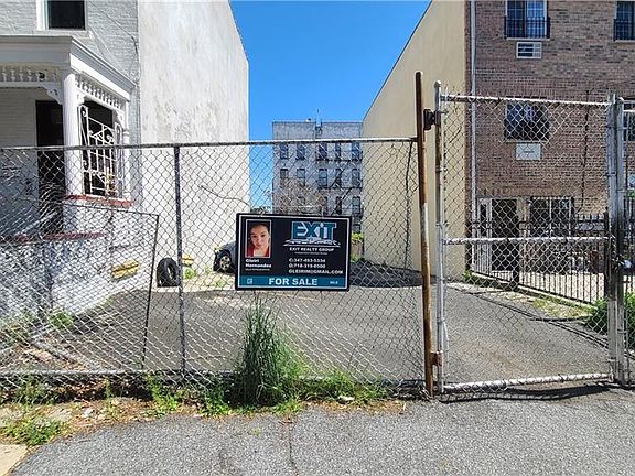 4th image of 782 Elsmere Pl