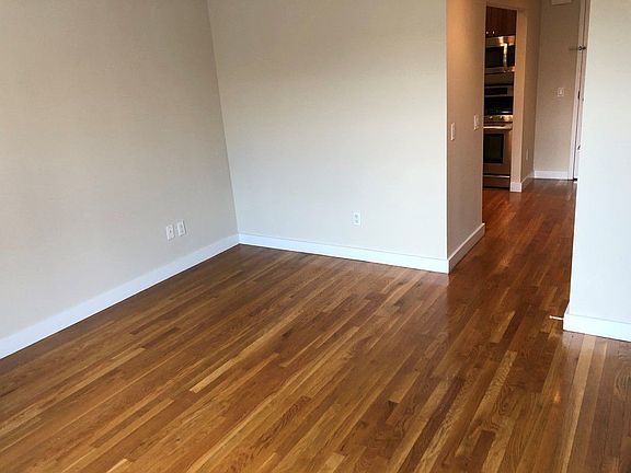 3rd image of 303 10th Ave APT 5B