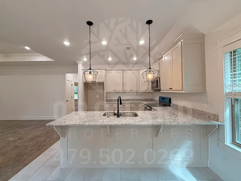 66 Ruthwell Dr — Photo 5