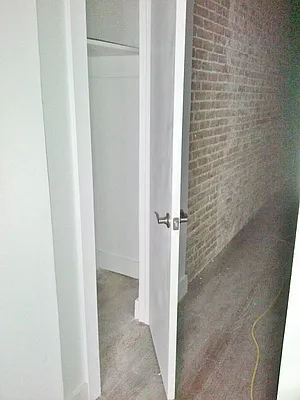 Rented by Bohemia Realty Group | media 19