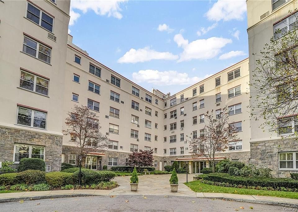 3 Stoneleigh Plz APT 2D, Bronxville, NY 10708 Zillow