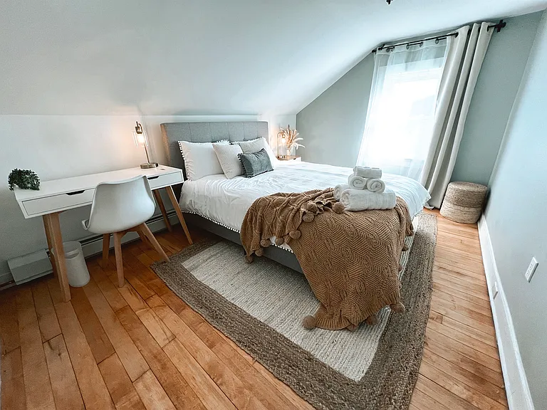 194 Messer St #2 — Photo 11