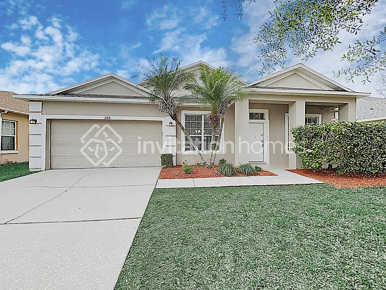 208 Farrington Ln — Photo 1