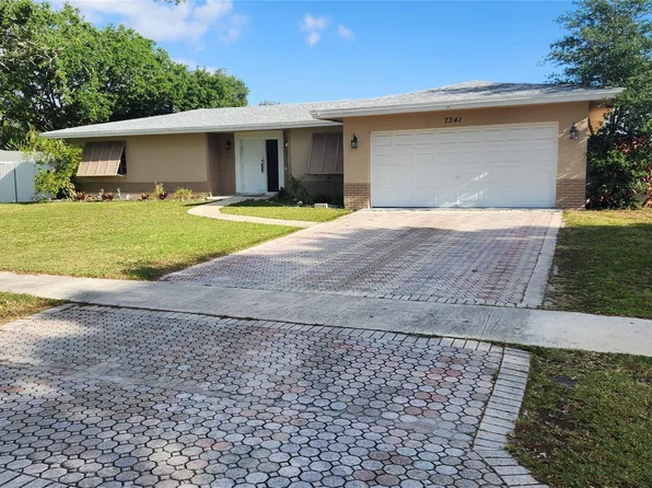 7341 NW 11th Street, Plantation, FL 33313